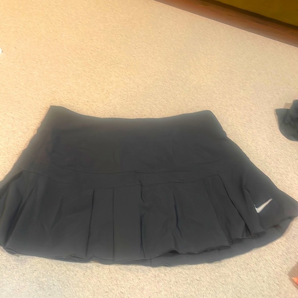 Brand new Nike tennis skirt